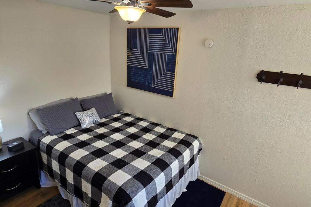 Cozy Updated Cove Of Heaven, 5Mins To Lake Hefner! Oklahoma City Exterior foto